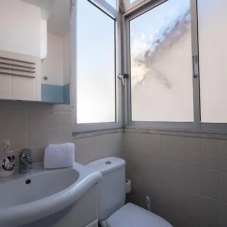 Apartment La Travelette Lissabon
